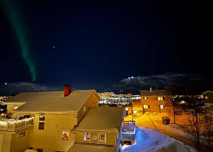 Appartamento Sentrumsnaer Med Fantastisk Utsikt *
